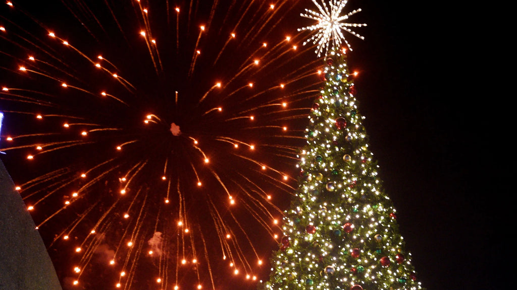 Light Up the Holidays: A Christmas Fireworks Extravaganza